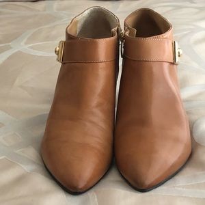 Enzo Angiolini booties